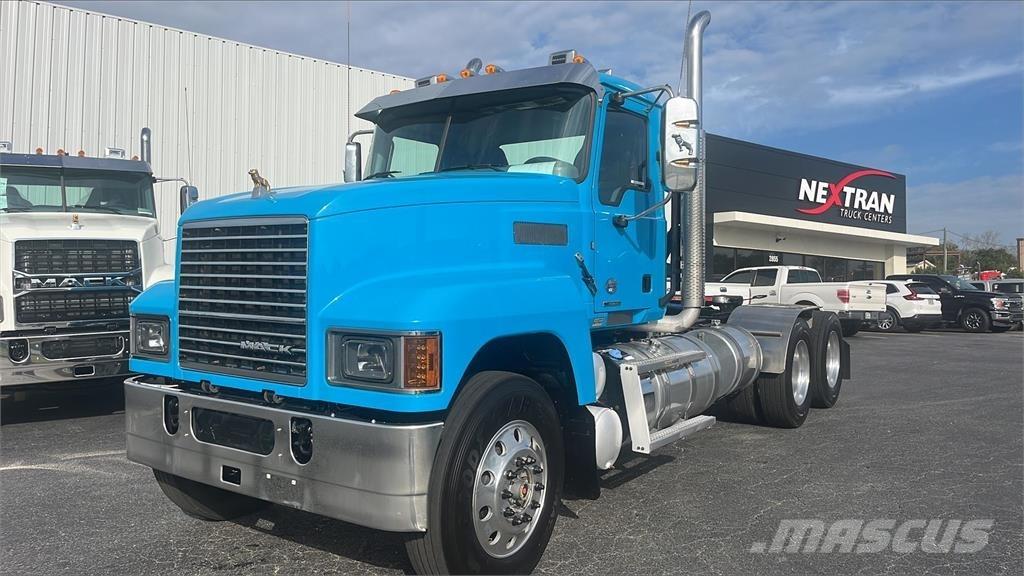 Mack PI64T Tractor Units