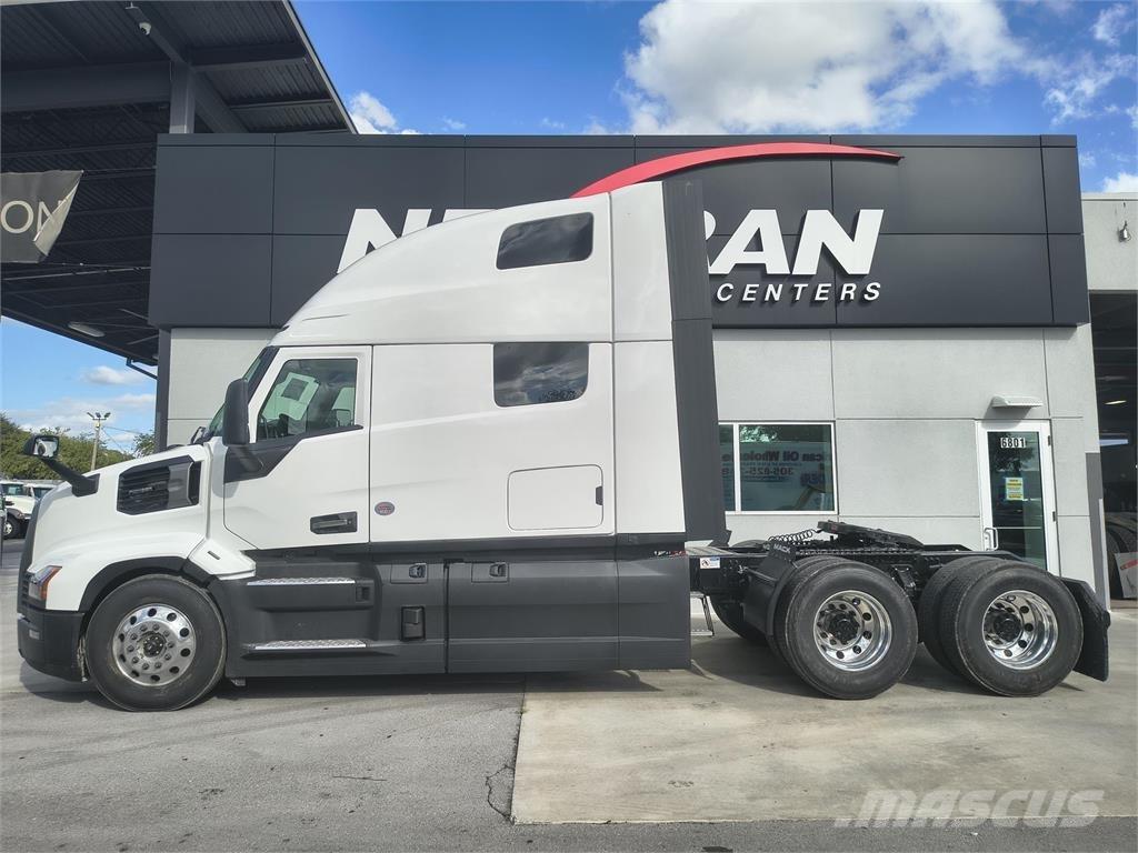 Mack PR64T Tractor Units