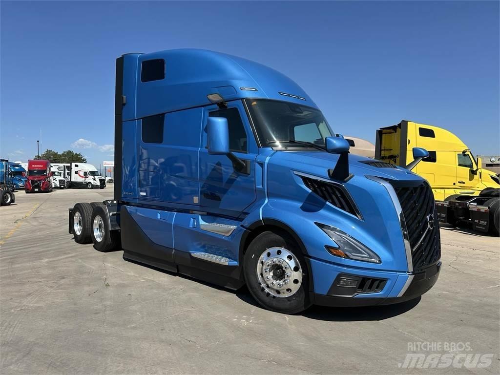 Volvo VNL64T860 Tractor Units