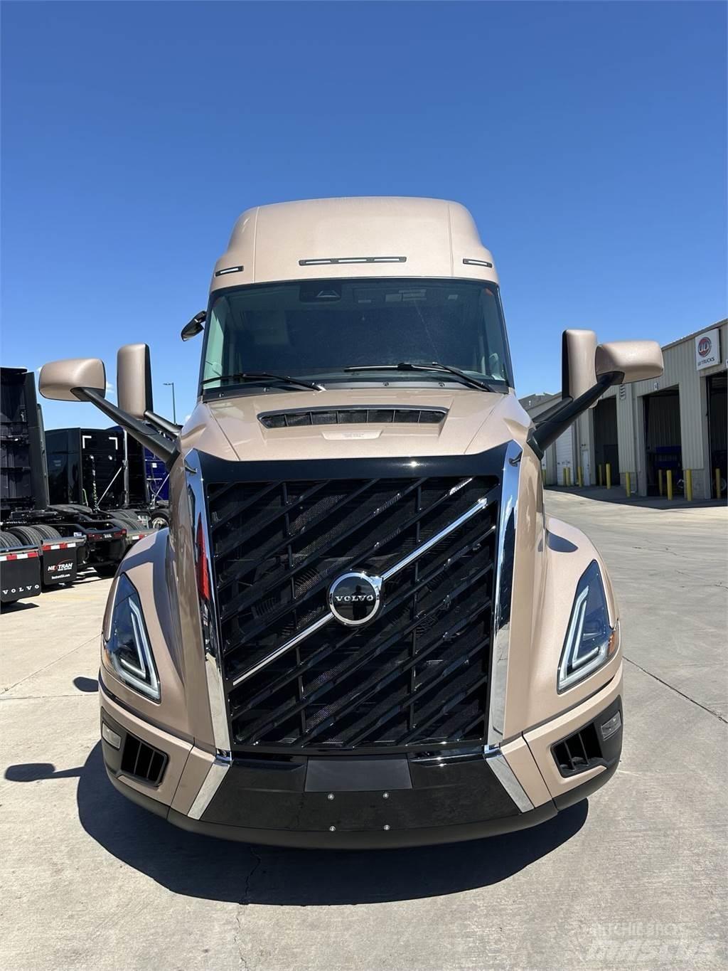 Volvo VNL64T860 Tractor Units