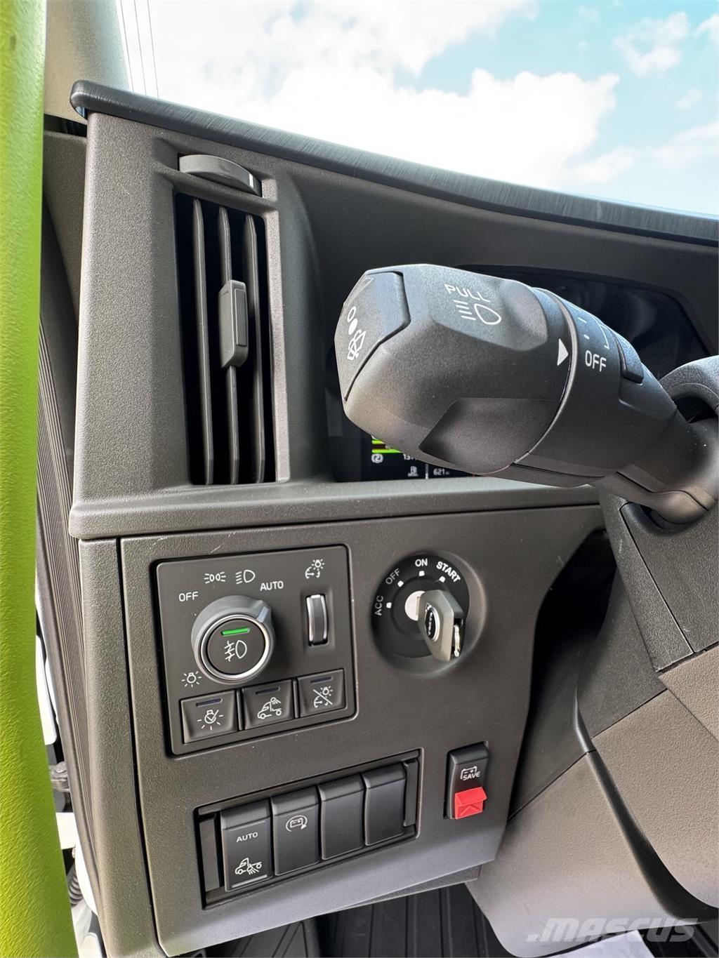 Volvo VNL64T860 Tractor Units