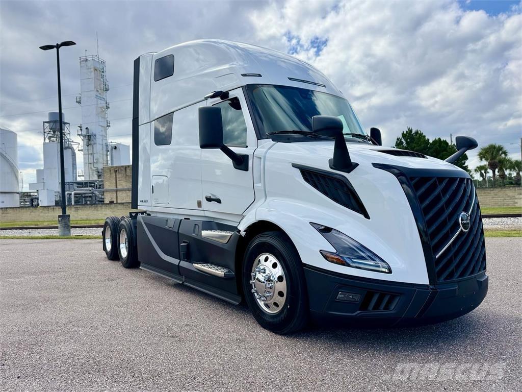 Volvo VNL64T860 Tractor Units