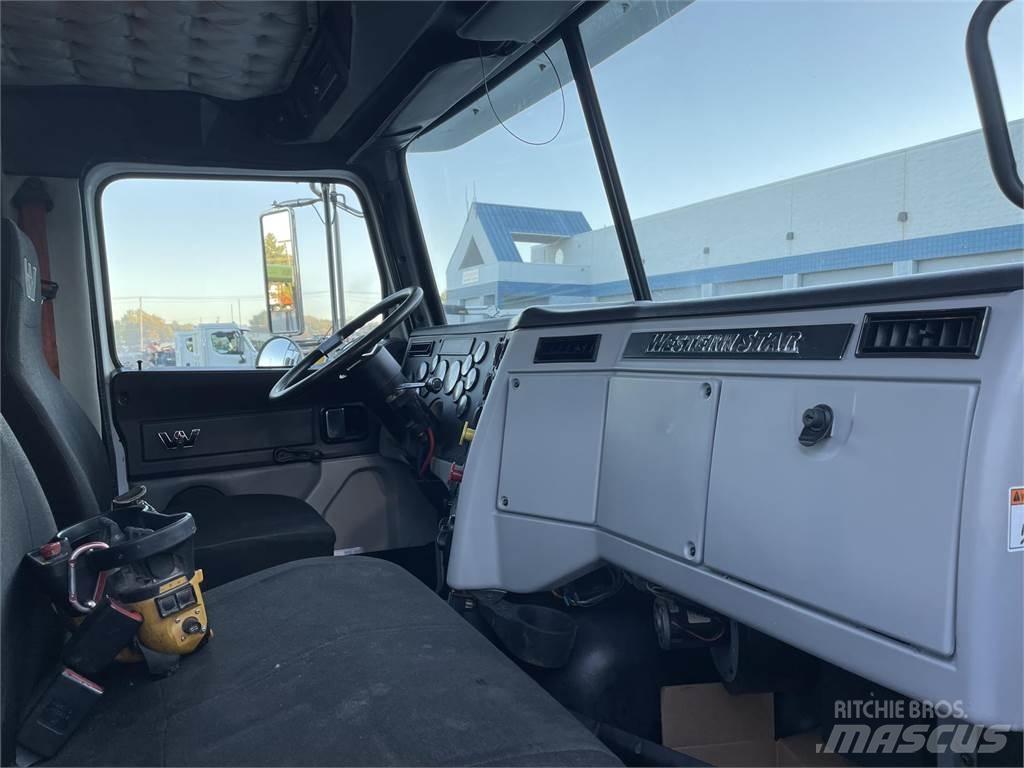 Western Star 4700SB Chassis Cab trucks