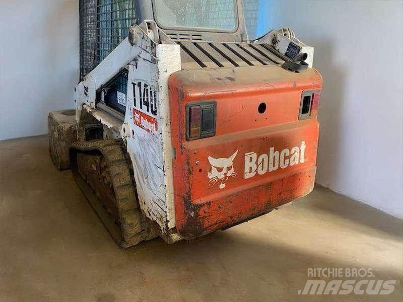 Bobcat T140 Mini loaders