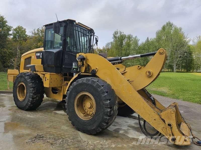 CAT 938M Wheel loaders