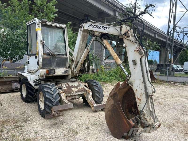Mecalac 8CXI Wheeled excavators