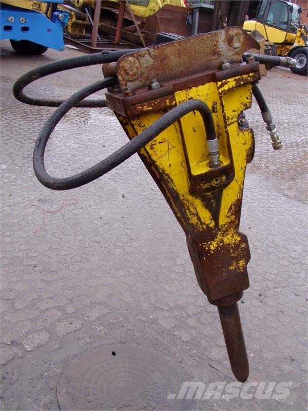 Atlas Copco SBC610 Hammers / Breakers