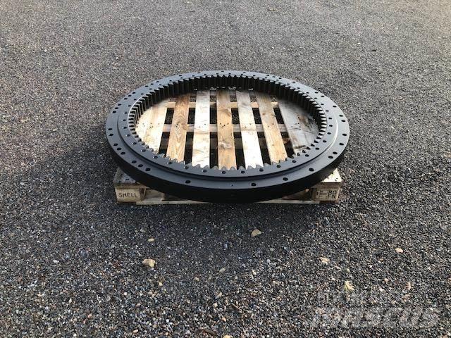 CAT 325 BL Chassis and suspension