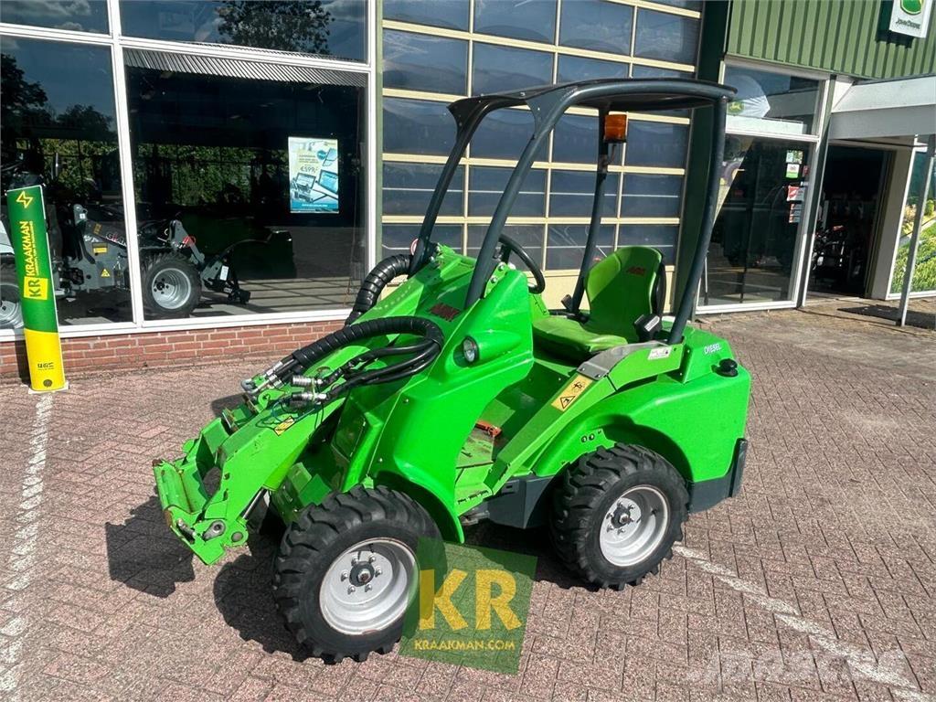 Avant 420 Front loaders and diggers