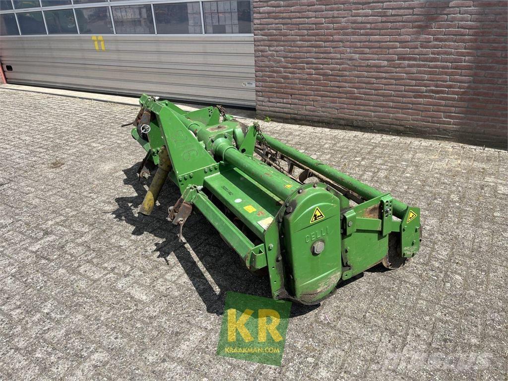 Celli DE230 Haulm toppers