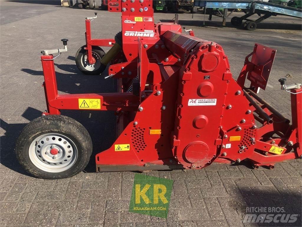 Grimme GR 9210 Haulm toppers