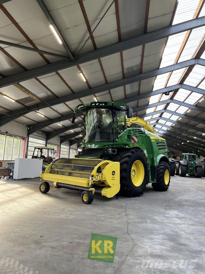 John Deere 8600 Forage harvesters