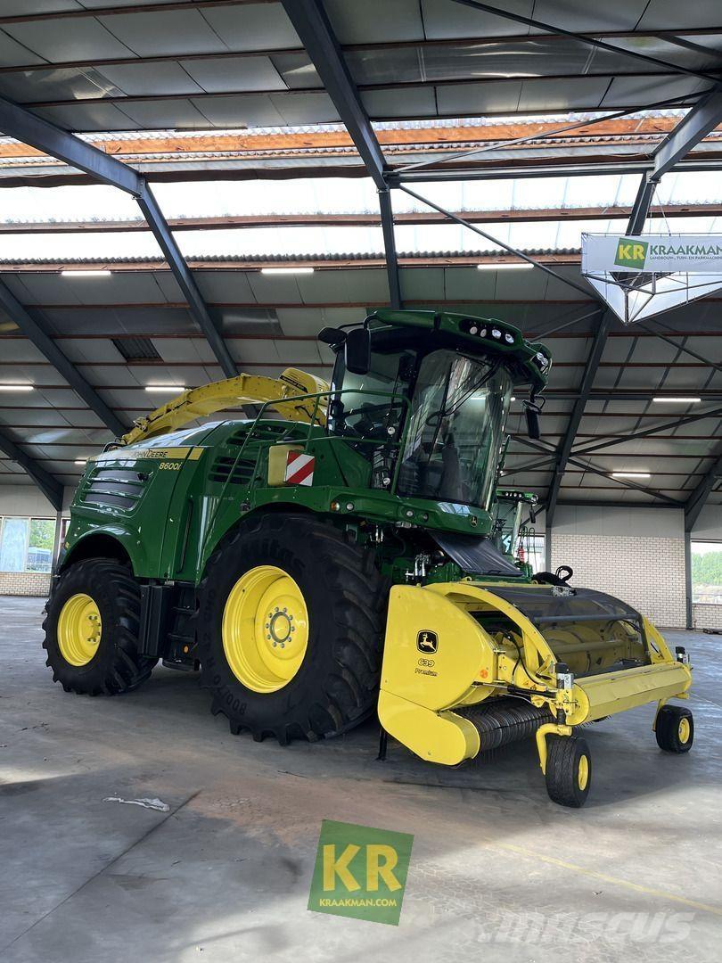 John Deere 8600 Forage harvesters