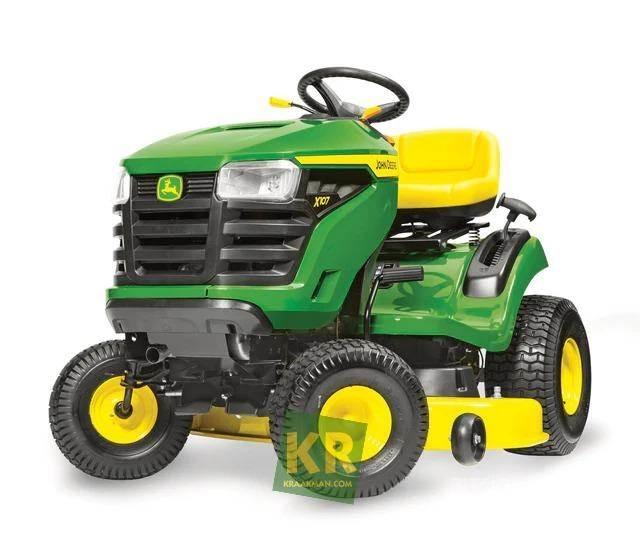 John Deere X107 Riding mowers