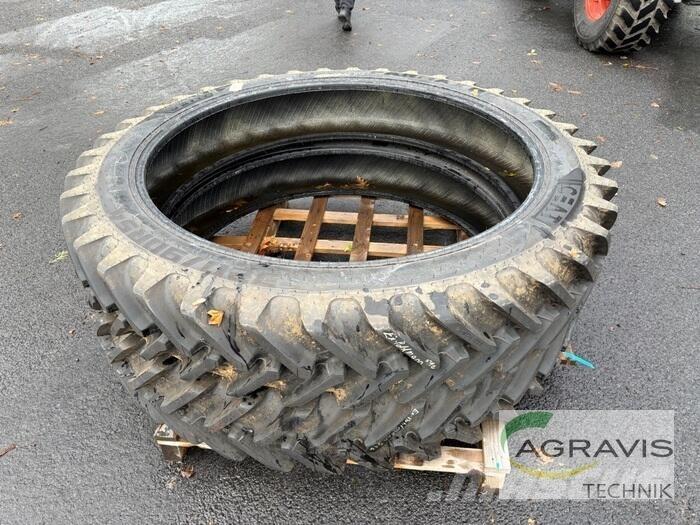 Ceat 320/90R54 Tyres, wheels and rims