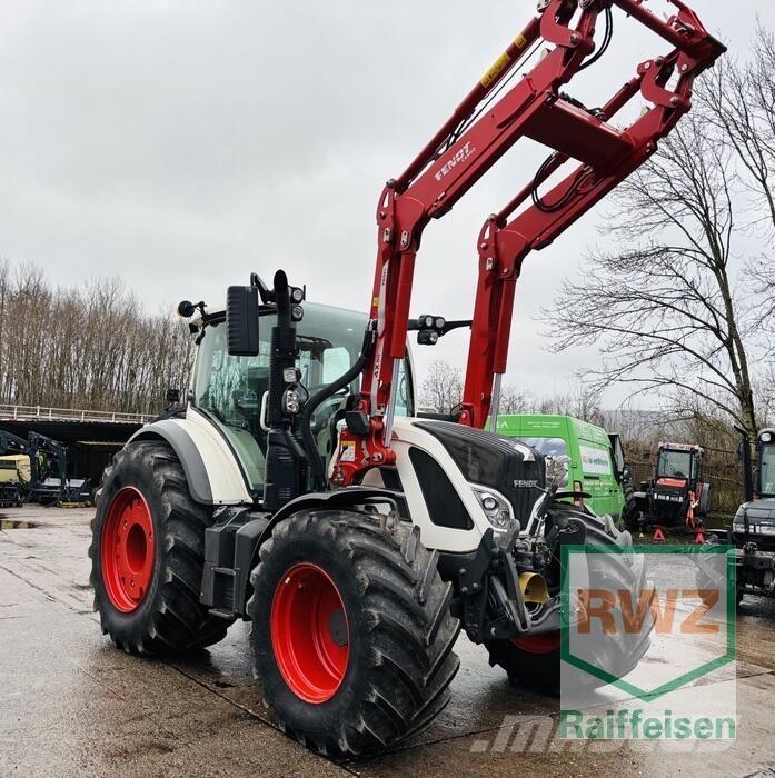 Fendt 516 Vario Tractors