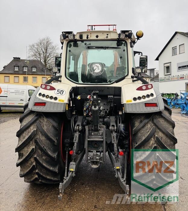 Fendt 516 Vario Tractors
