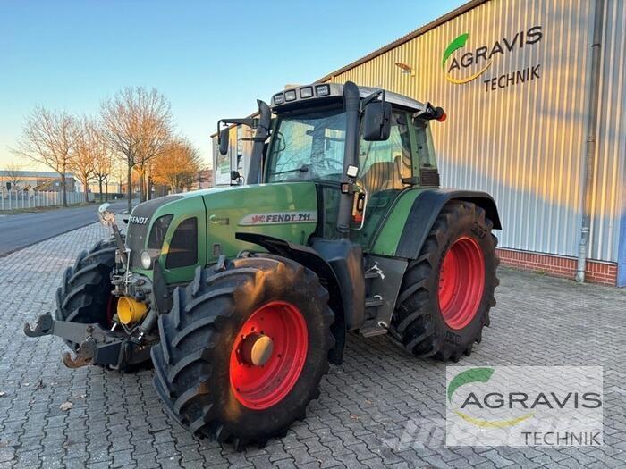 Fendt 711 VARIO Tractors