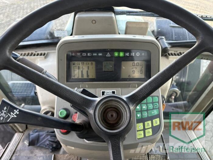 Fendt 714 Vario Tractors