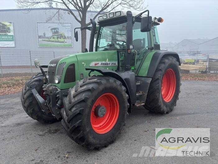 Fendt 714 VARIO Tractors