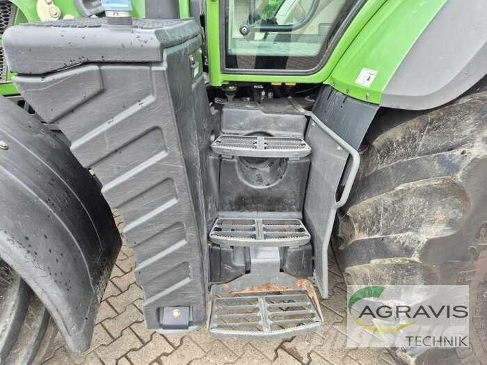 Fendt 718 VARIO S4 Tractors
