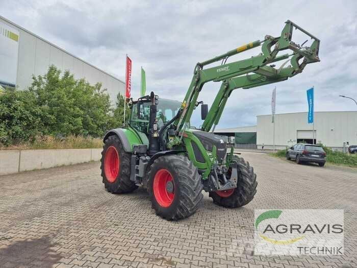 Fendt 718 VARIO S4 Tractors