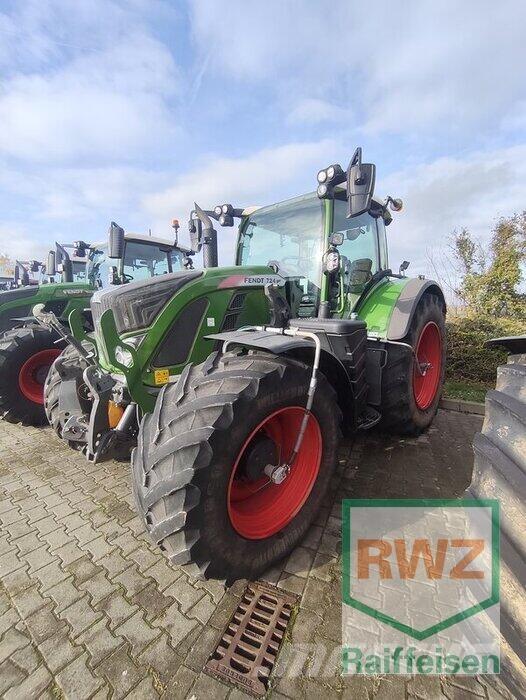 Fendt 724 Tractors