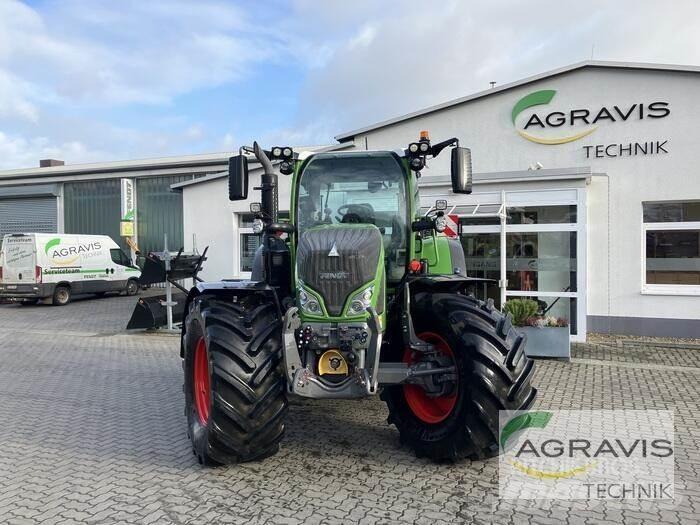 Fendt 724 VARIO GEN-6 Tractors