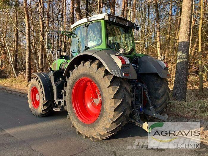 Fendt 826 VARIO S4 Tractors