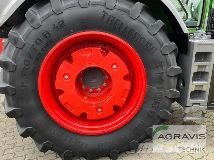 Fendt 828 VARIO S4 Tractors
