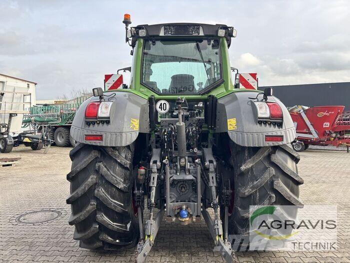 Fendt 828 VARIO S4 Tractors