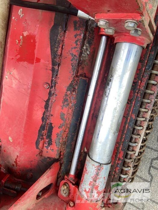 Humus KMF 260 Pasture mowers and toppers