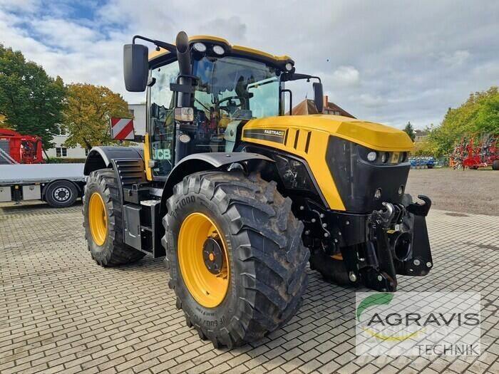 JCB FASTRAC 4220 Tractors