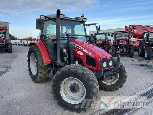 Massey Ferguson 5455 Tractors