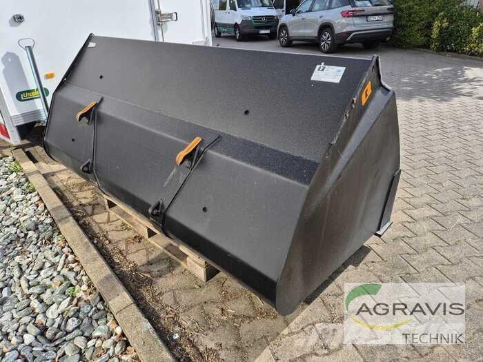 Quicke VM 245 Other tractor accessories