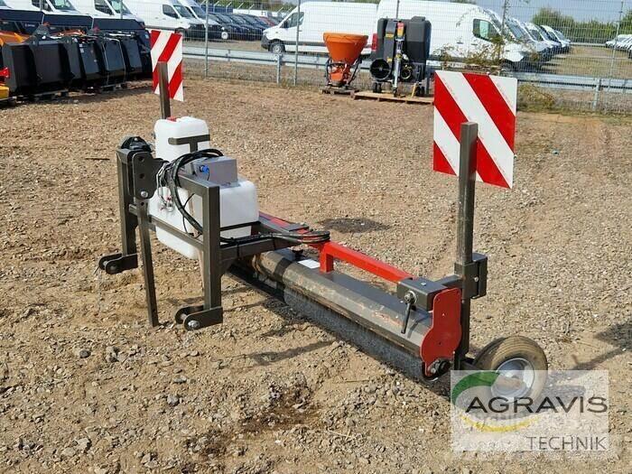  UNKRAUTSTREICHER Sweepers