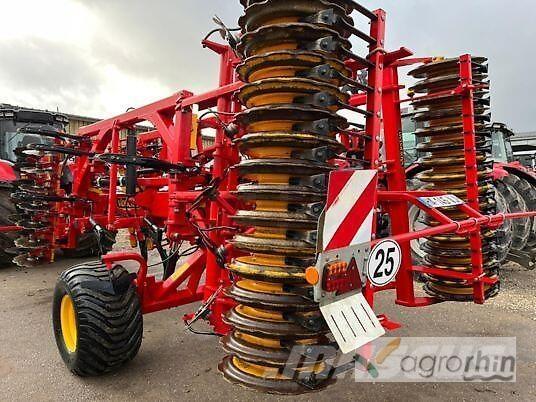 Väderstad Topdown 400 Power harrows and rototillers