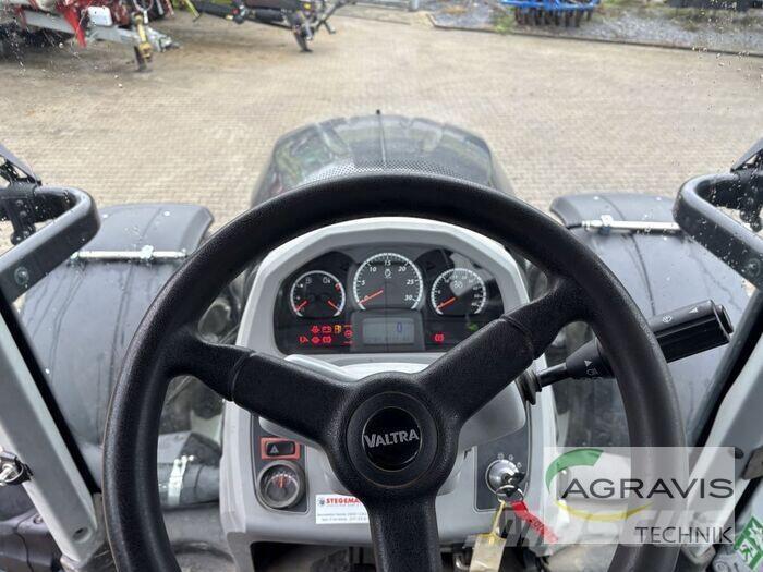 Valtra N 174 V Tractors