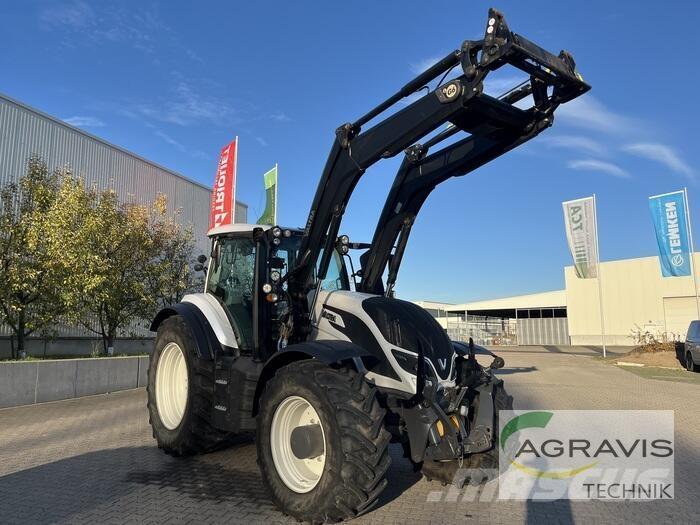 Valtra T 174 A Tractors