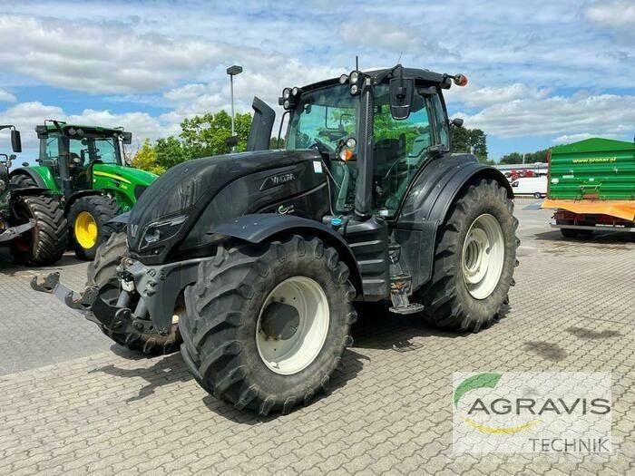 Valtra T 214 D 1B8 Tractors