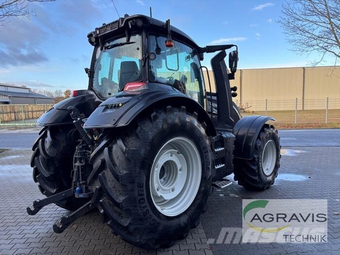 Valtra T 235 D Tractors