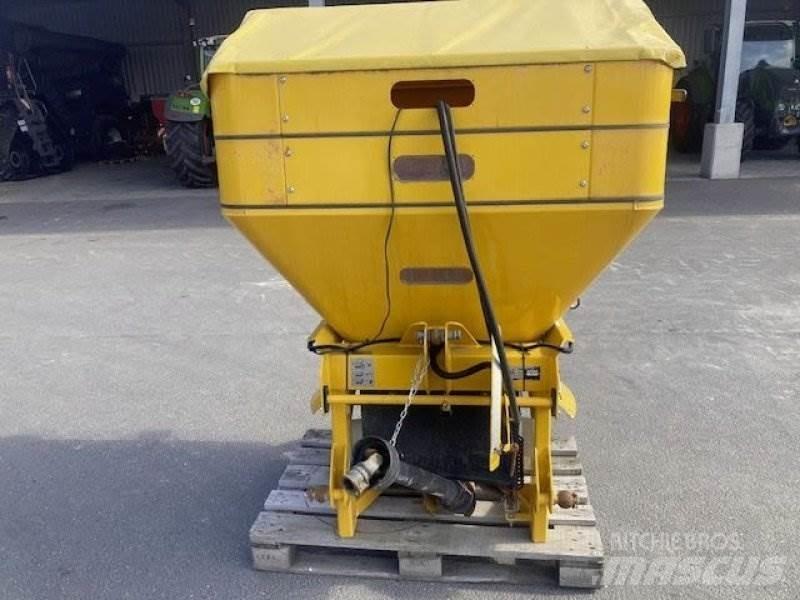 Bogballe S3 Sand and salt spreaders