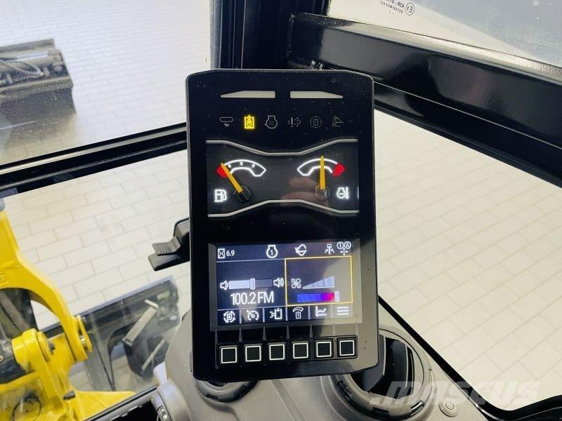 CAT 302CR-05A Wheeled excavators