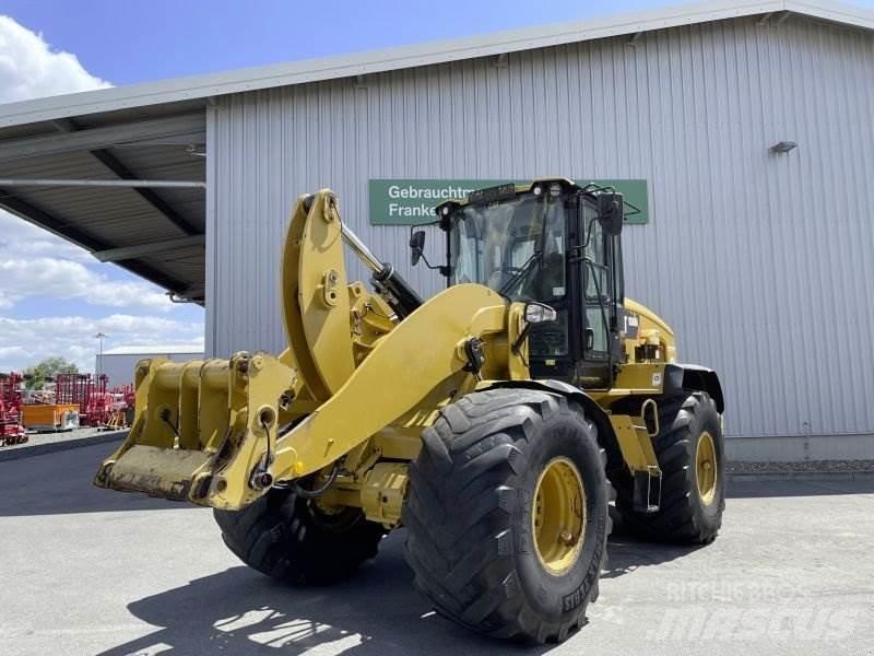 CAT 938M Wheel loaders