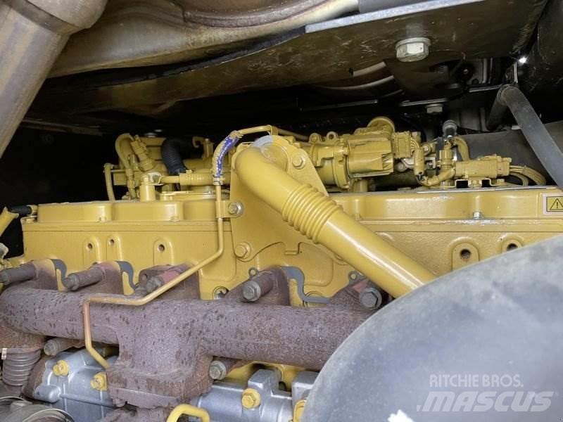 CAT 938M Wheel loaders