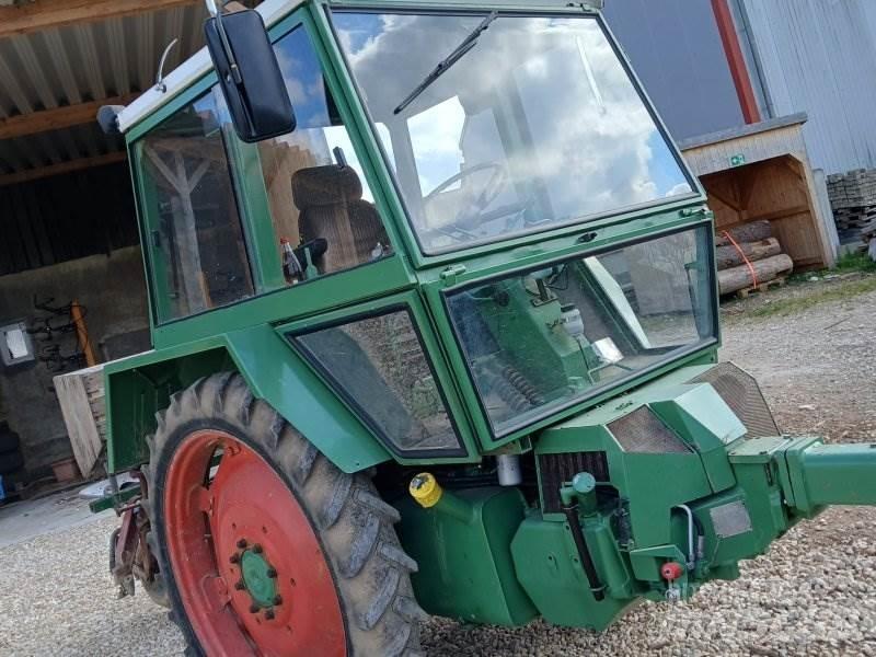 Fendt 275 GT Tractors