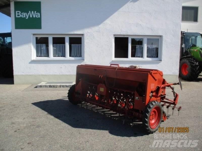 Isaria 250/21 Planters