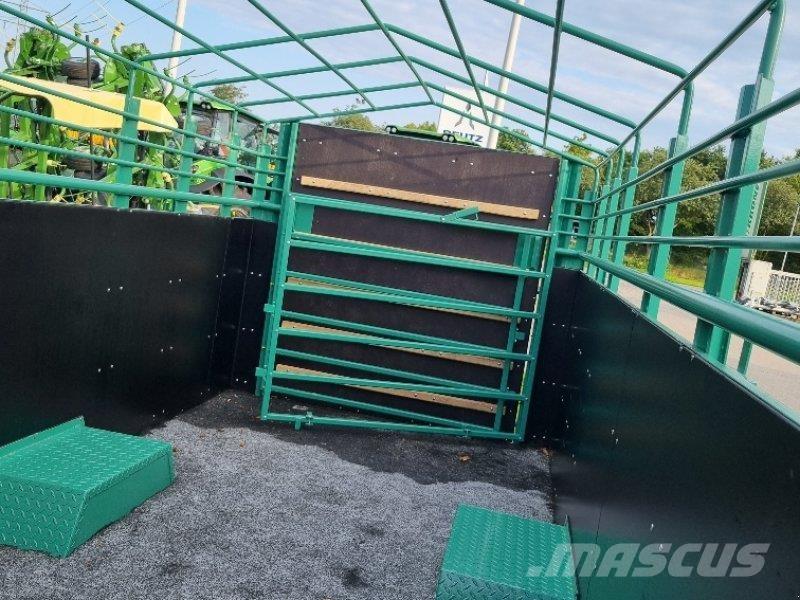 Knies VA 8 Animal transport trailers