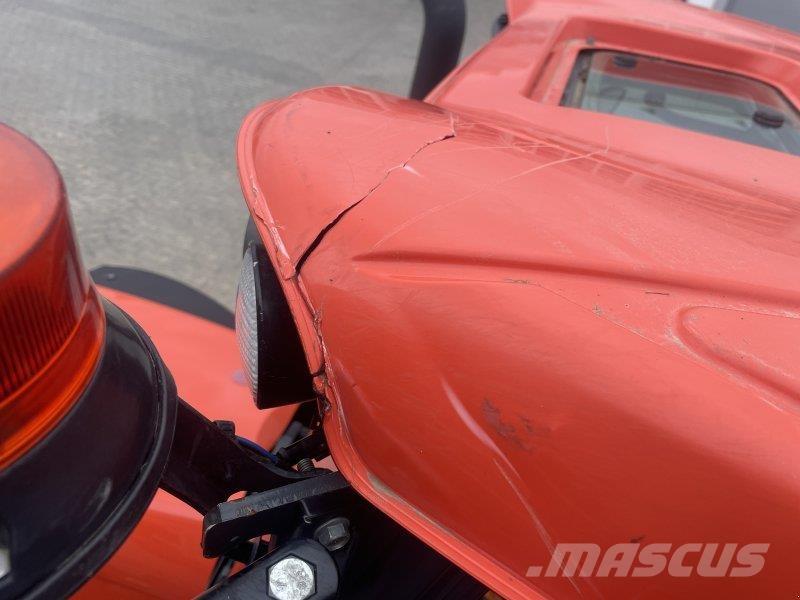 Kubota M 7153 Tractors