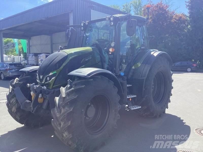 Valtra N175 D Tractors